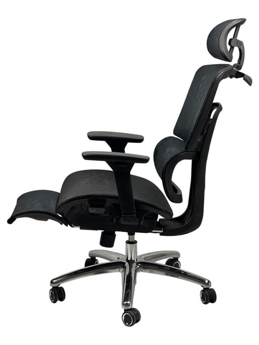 Kreslo yil chegirmasida xarid qiling