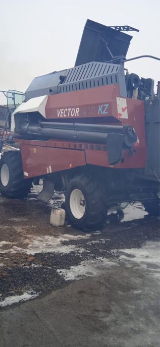 Продам комбайн Вектор