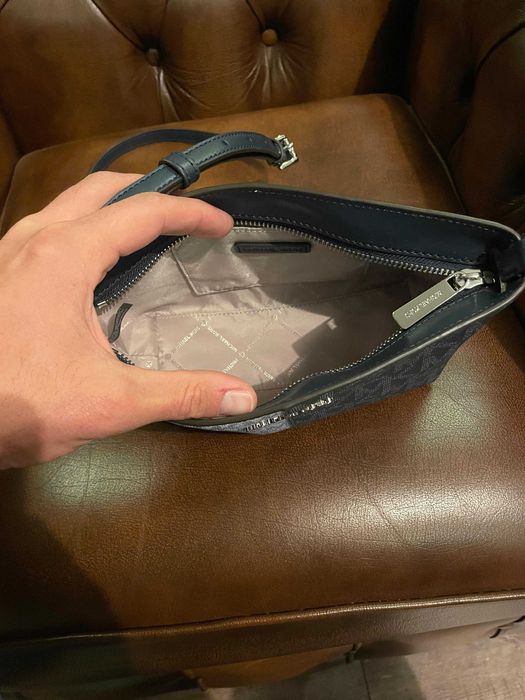 Geanta Michael Kors 100% ORIGINALA cross body Bleu Marin - Bleu deschi