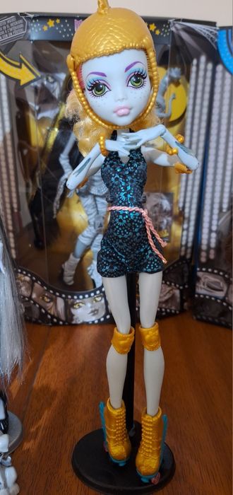 Лагуна Monster high
