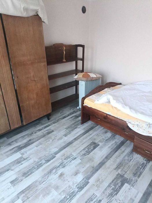 Дава се под наем Къща в Разград, Център - 130 кв.м за 459 € - Снимка #8