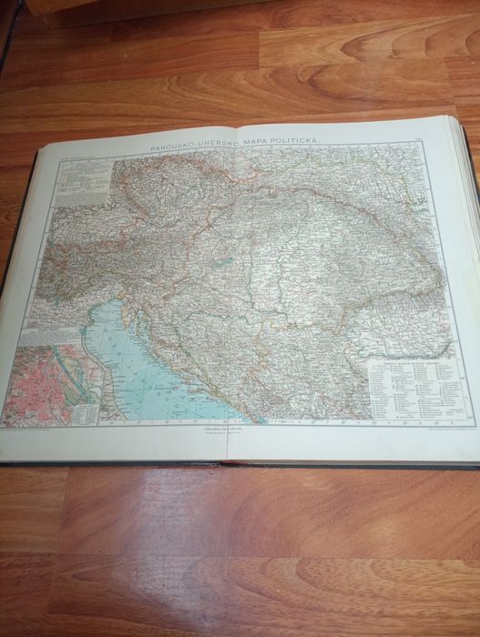 Atlas geografic in limba cehă 1924