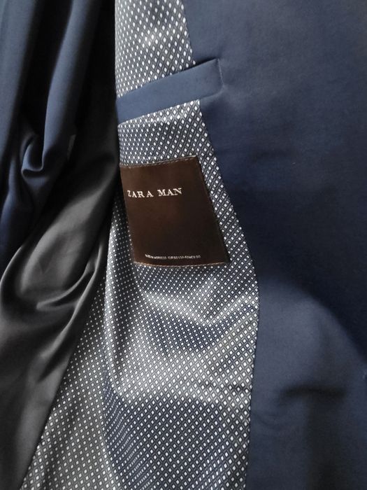 Costum slim fit Zara marimea 50