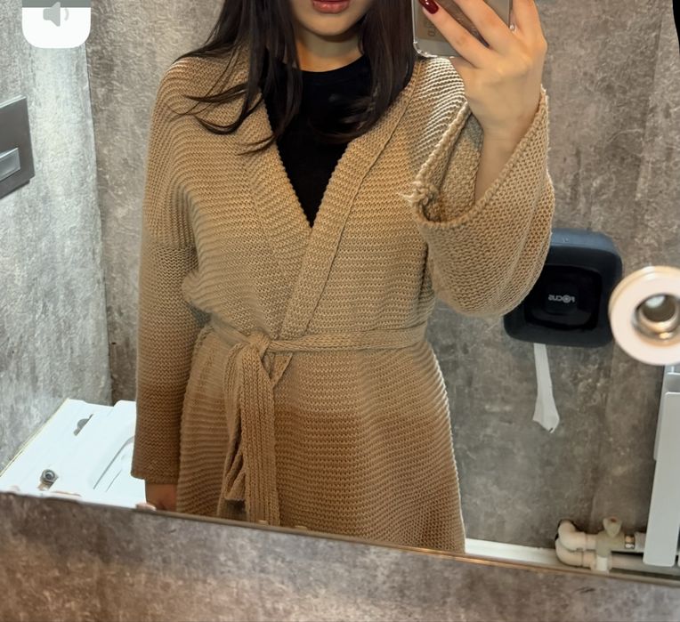 Все вещи по 9000 тг