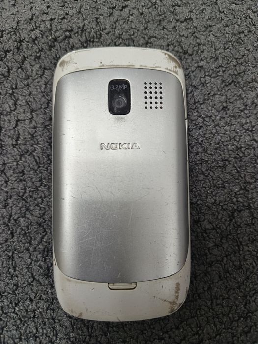 Продам сотовый телефон кнопочный