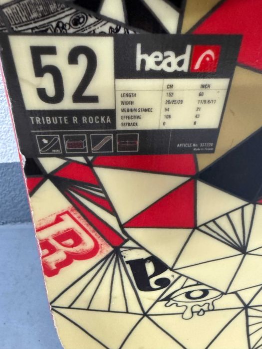 placa snowboard head tribute rocka L152cm