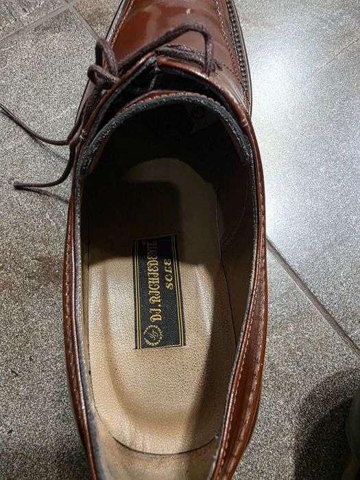 Италиански 42 номер. Качествена  естествена кожа