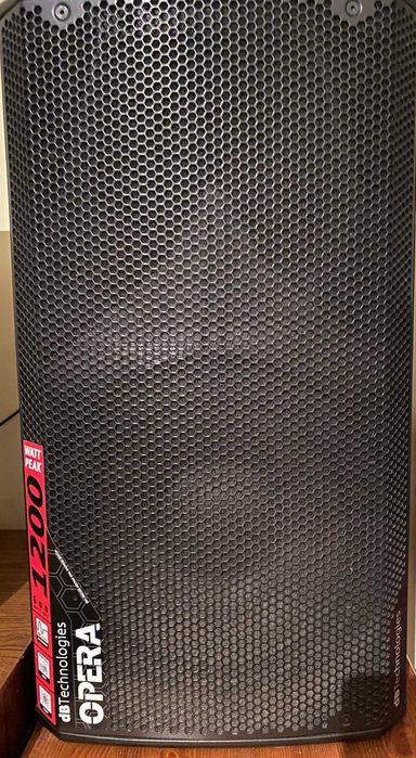 dB Technologies Opera 12 Активни тонколони