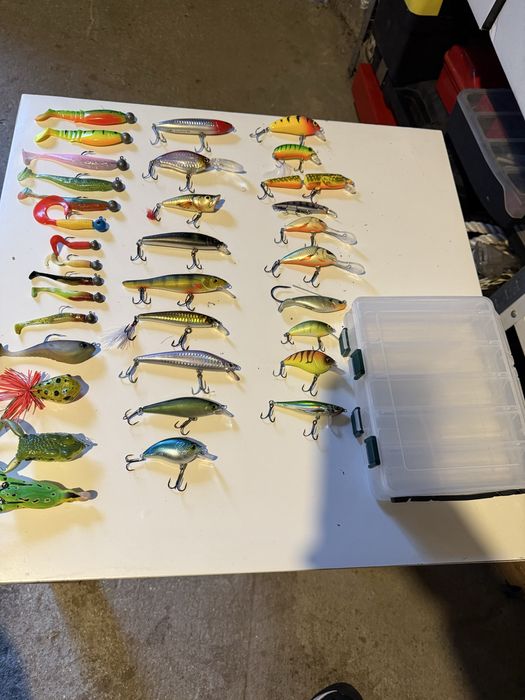 Спининг примамки нови комплект