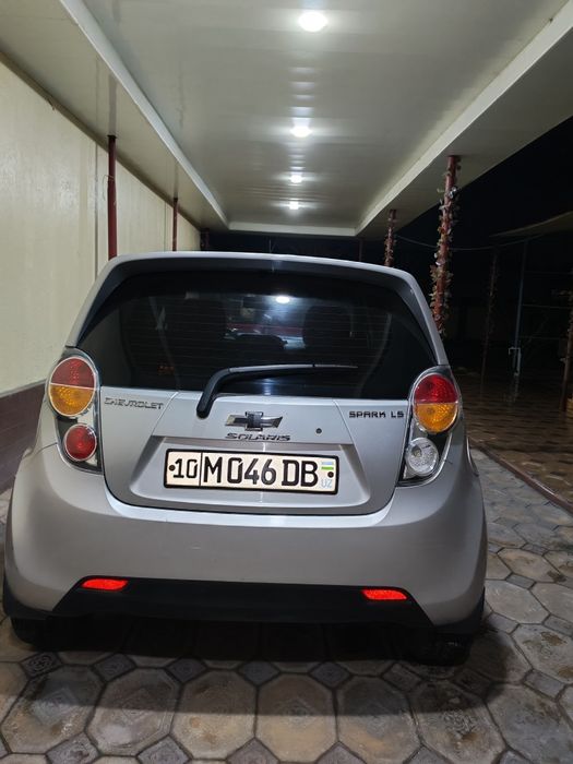 Спарк 2-позиция сотилади. 2011-йил 193.200 км юргани