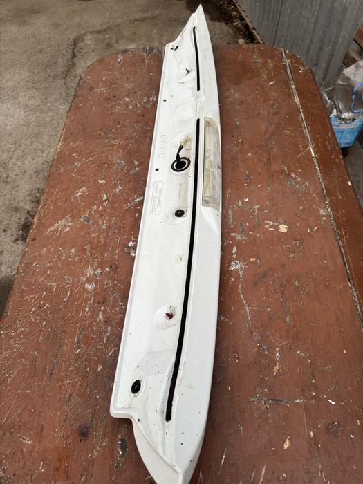 Спойлер Рав 4, оригинал