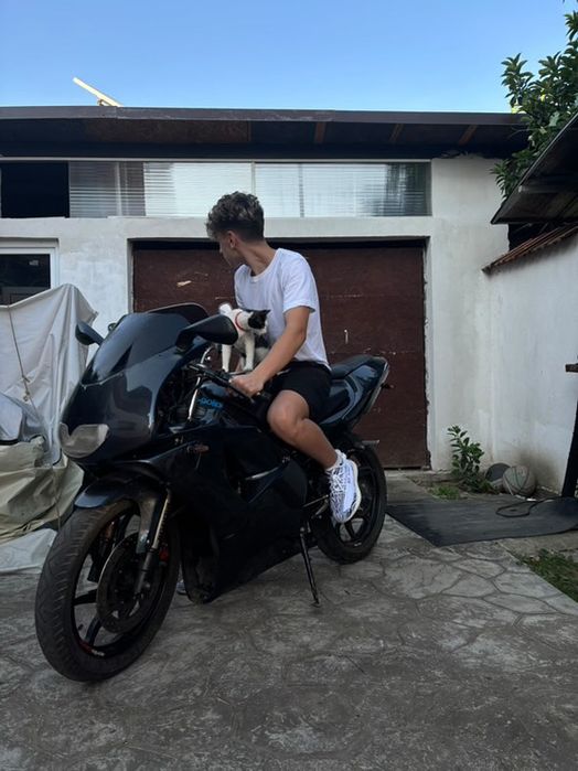 Aprilia rs50 2t 80cc