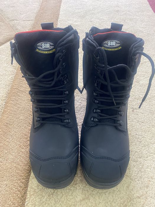 Продам Спецобувь 41 размера