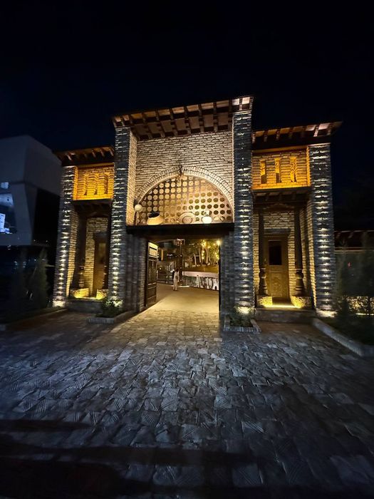 Продается ресторан Музей Плова на перекрестке Новомосковской/Кольцевой