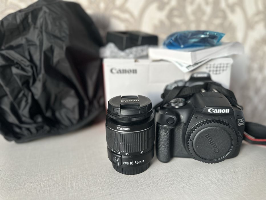 Canon EOS 2000D Kit EF-S 18-55 III