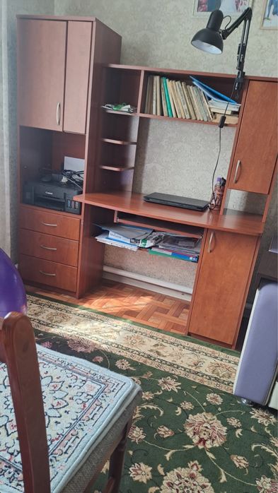 Компьютерный стол-шкаф