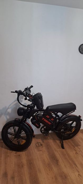 Bicicletă Electrică Fat Bike