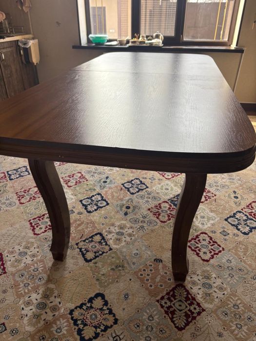 Хороший и качественный стол