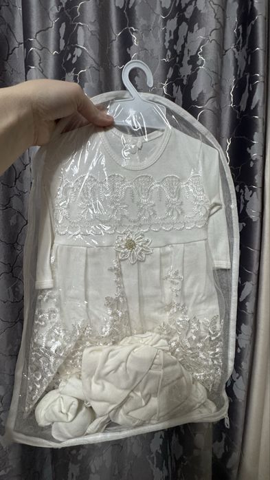 Продам платья на девочку