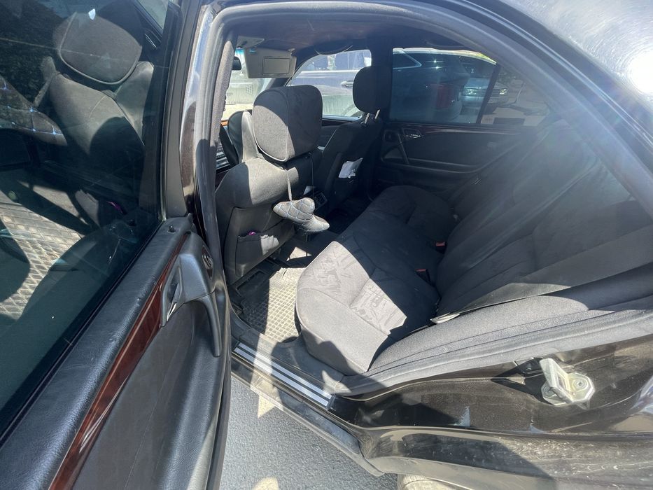 Продам мерседес w210