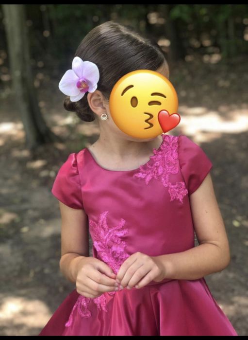 Rochie eleganta pentru fetite, 9-10 ani