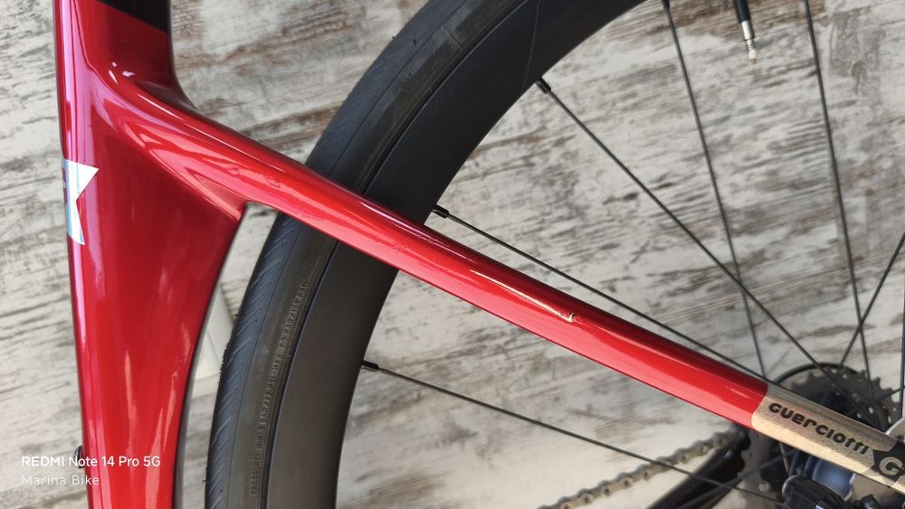 Карбонов шосеен велосипед Guerciotti Veloce S Ultegra Mix Velomann V30 | M (Пребоядисван)
