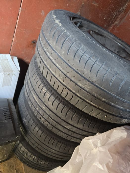 гуми с джанти 195/60/ R16 Michelin  джанти – 4 броя