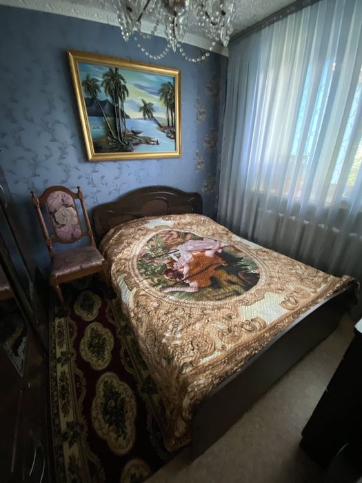 Продам гарнитур срочно