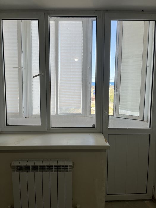 Продается окно с дверью