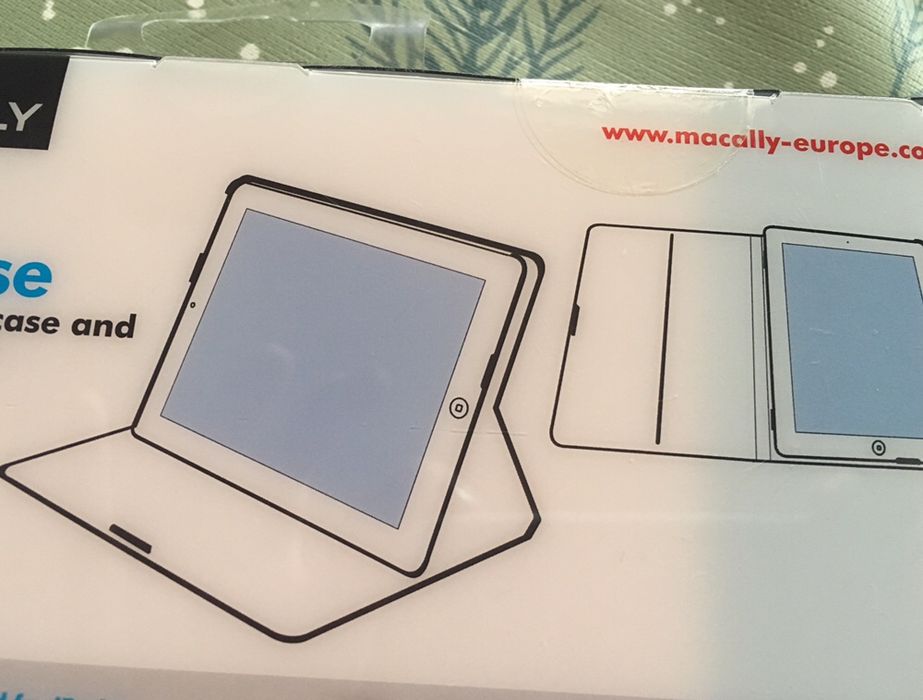 Husa pentru Ipad 3, marca Macally