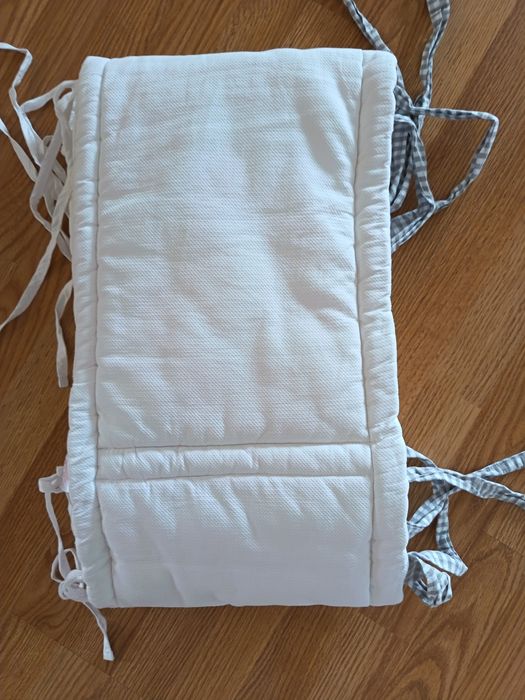 Protecție pătuț +arcadă pătuț