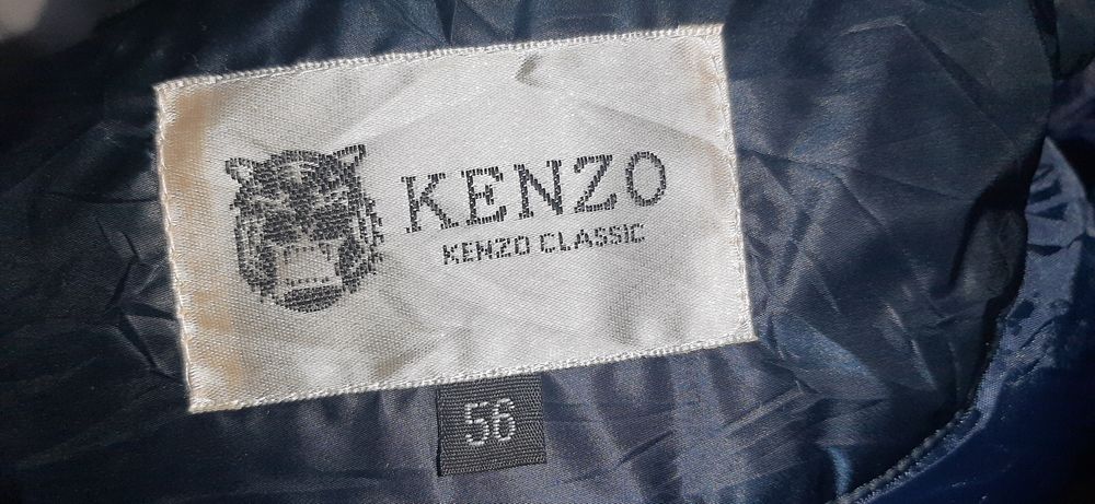 Продаеться куртка