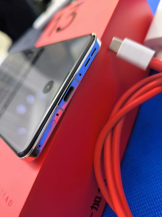 Oneplus 13, 24+12 GB Ram, 1 Tb