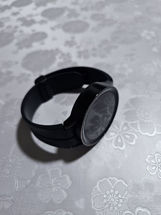 Samsung watch 5 pro 45mm. Srochna sotiladi