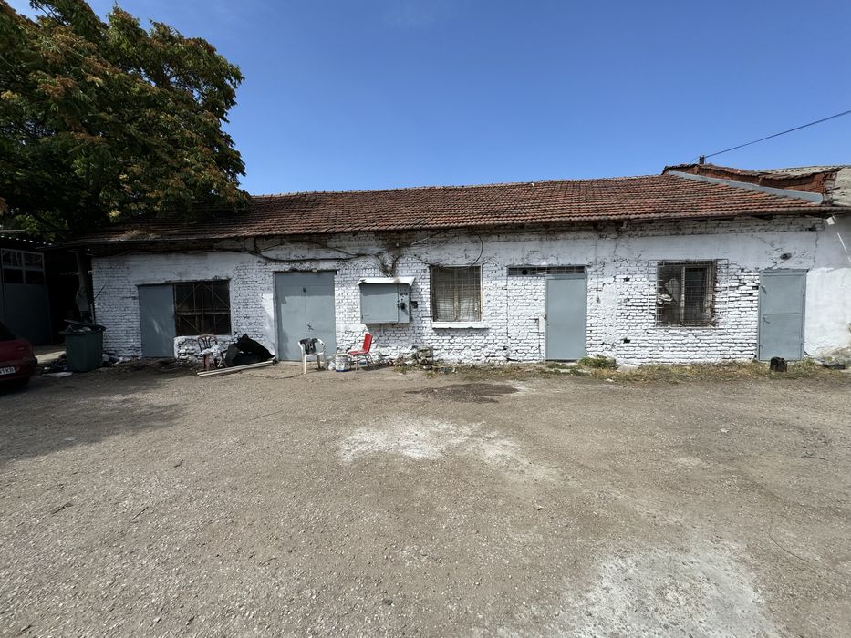 Дава се под наем Склад в Димитровград - 80 кв.м за 102 € - Снимка #2