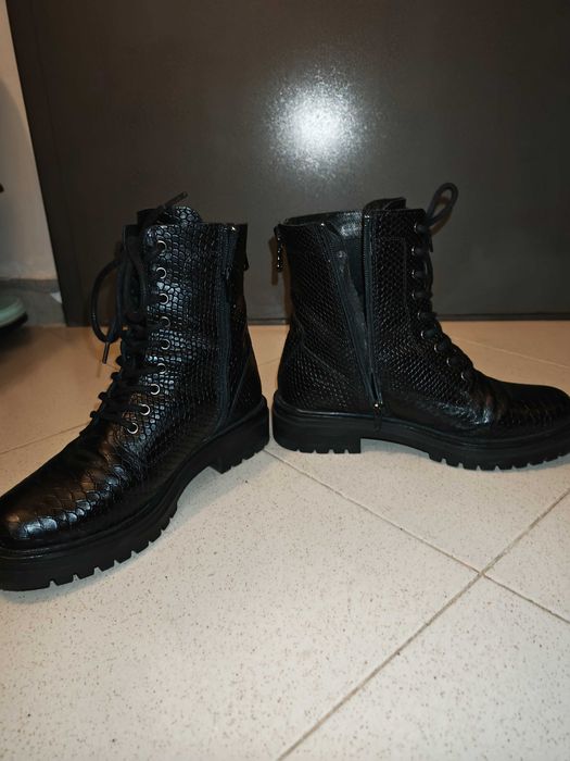 Дамски боти Poelman