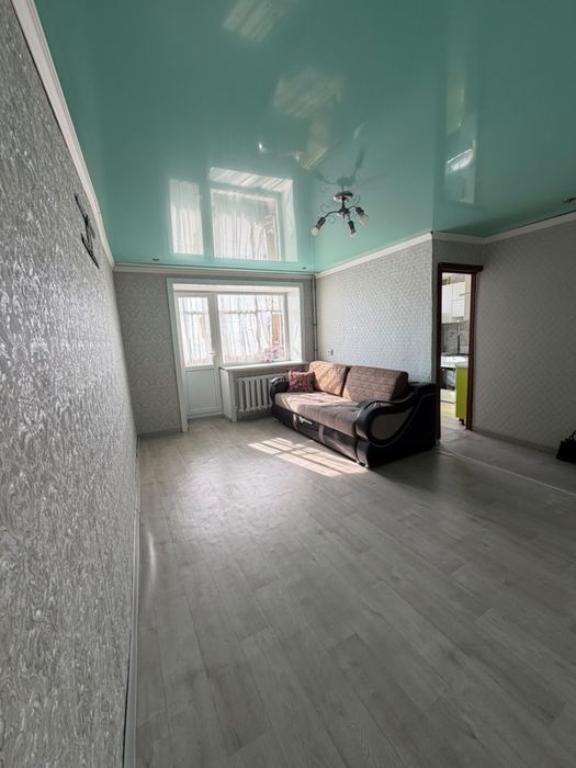 Продам 2 комн квартиру.Черемушки.
