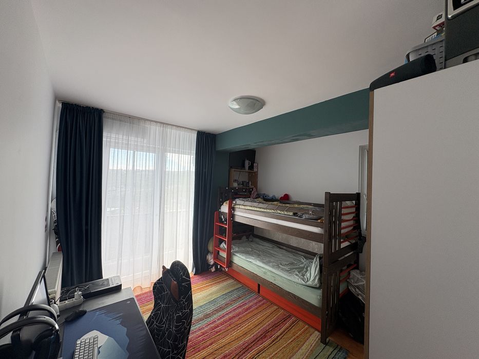 Vand apartament 2 camere