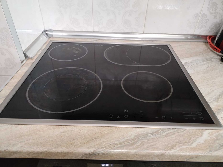 Котлони за вграждане Electrolux