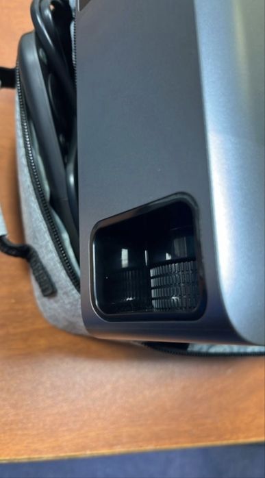 Продам портативный проектор