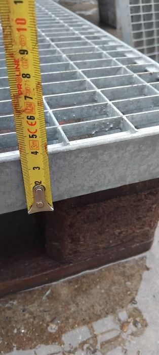 Grilaje metalice zincate 79x125
