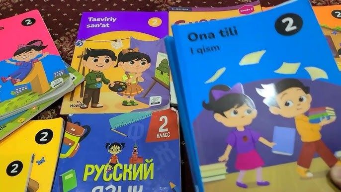 Maktab darliklari yo'qolgan kitoblarni o'rniga topshirish uchun