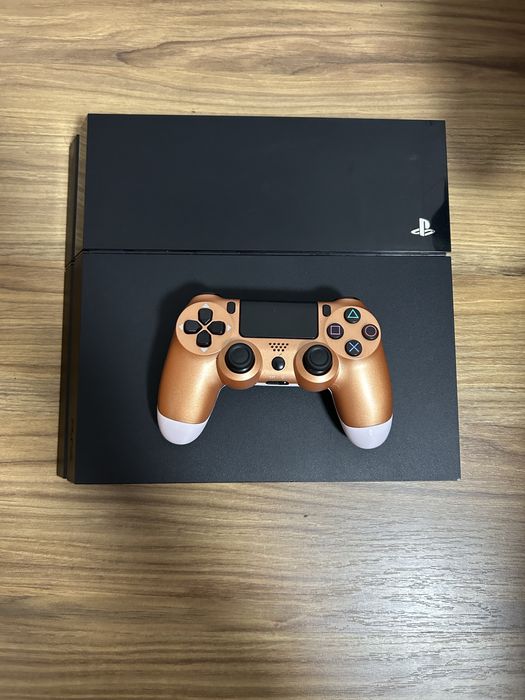 Vand ps4 500gb cu o maneta