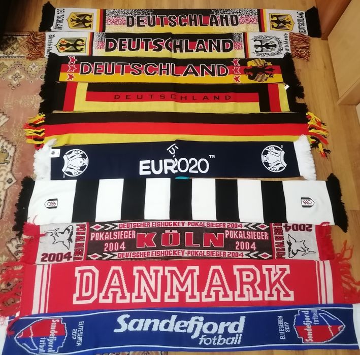 Колекционерски футболни шалове