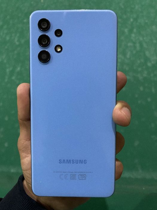 Samsung A32.                 .