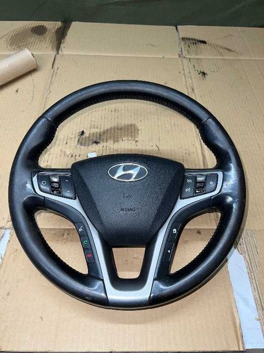 Volan cu airbag si comenzi telefon pilot automat Hyundai I40 2016
