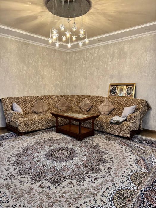 сдается 4 комнатная квартира