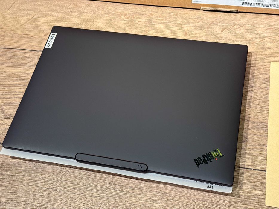 Laptop Lenovo ThinkPad T14 Gen 5 Ultra 7 165U 32GB Ram 512GB SSD Win11