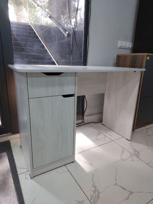 Парта письменный стол