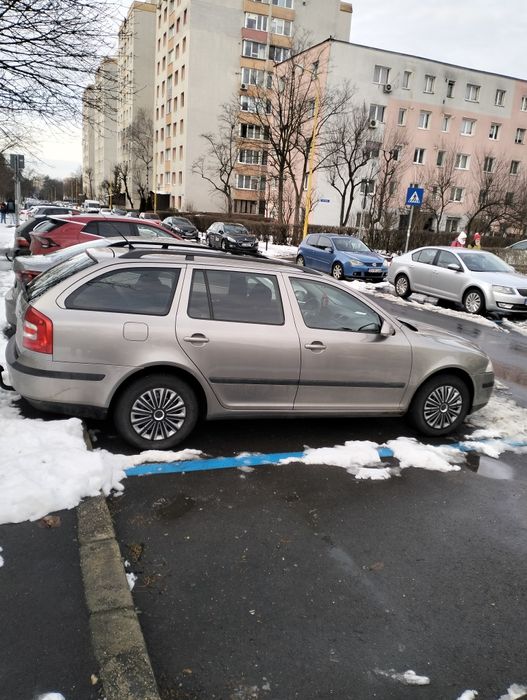 Vând Skoda Octavia 2